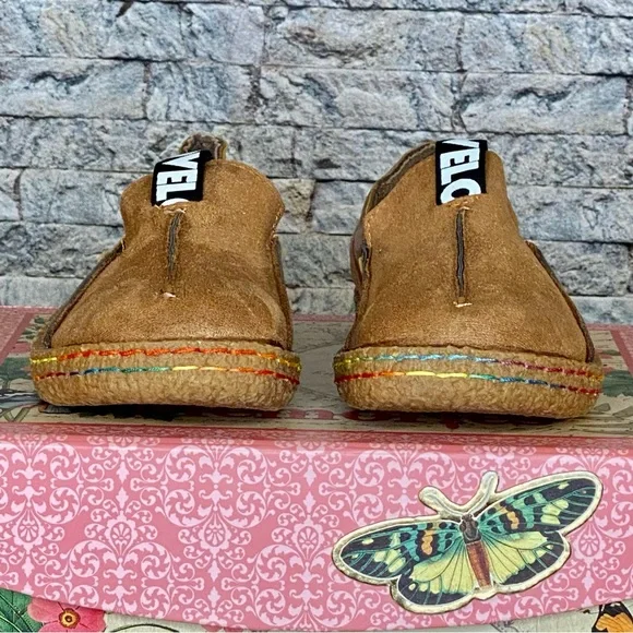 OVELO Vegan Leather Slip On Shoes Women’s - Picture 3 of 8